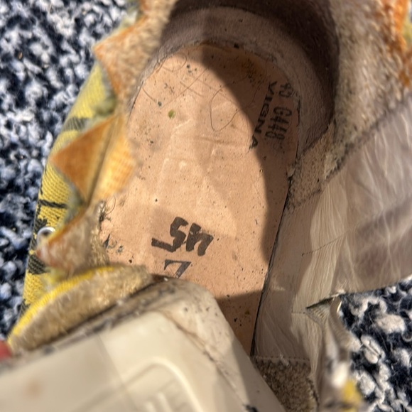 Golden Goose Francy sneakers in a distinctive original Golden Goose design - Picture 11 of 15